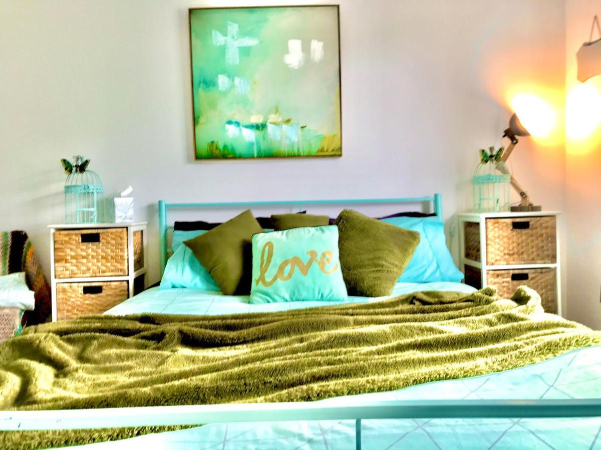 A Little Bit Beachy Modern Guest Room And Private Toilet Christchurch Exteriér fotografie